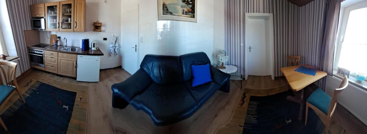 Keller'S Ferienwohnung An Der Saale Schwarzenbach an der Saale Luaran gambar